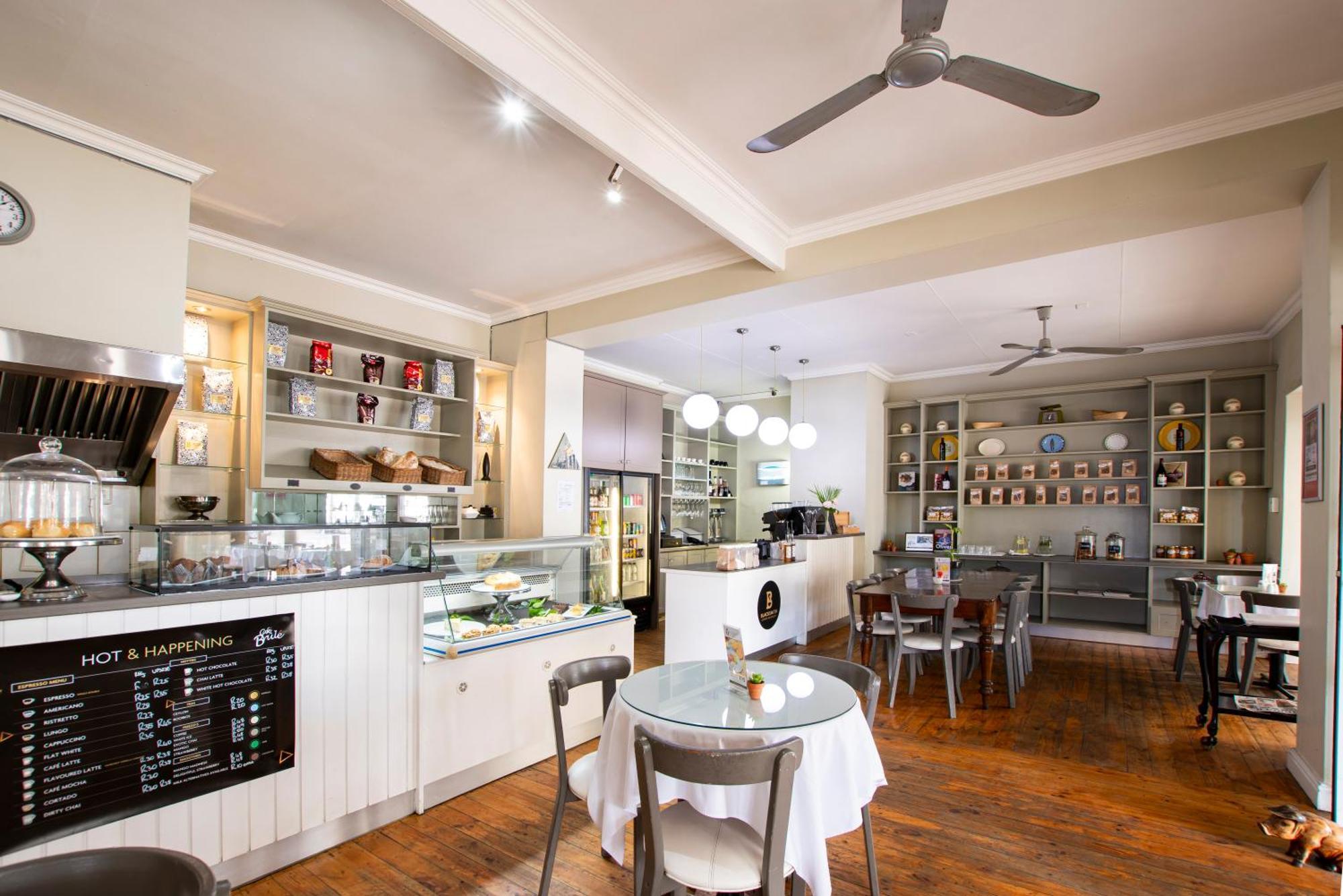 Queen's By Bon 4* Oudtshoorn