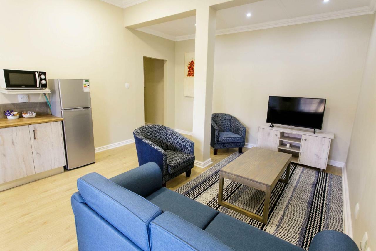 Queen's By Bon Hotel Oudtshoorn